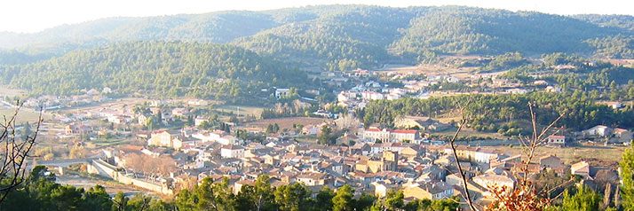 Vue aérienne Bizes minervois